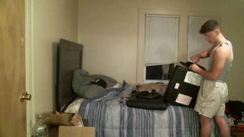 sexylax69  04-08-2022